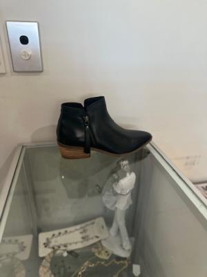 Mae Black Boots