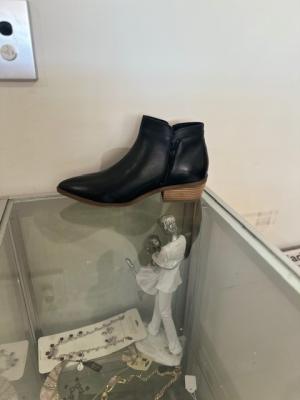 Mae Black Boots