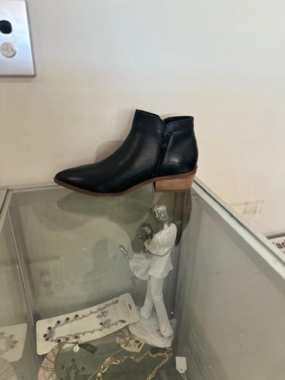 Mae Black Boots