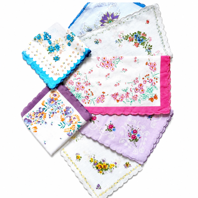 Loose Scalloped Edge Handkerchief