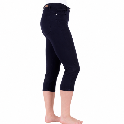 Suzie Capri Wonder Jeans