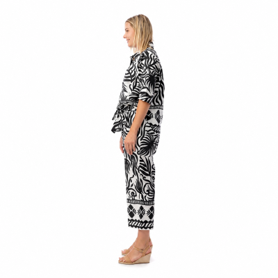 Suriname Black Collar Top
