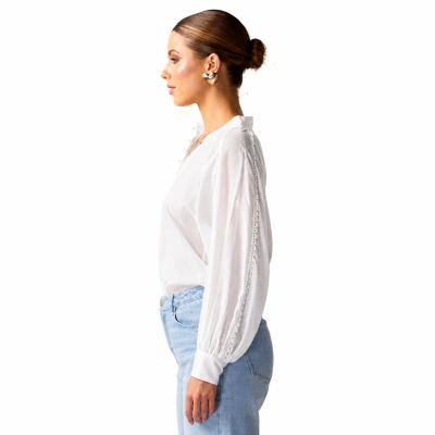 Berry Kiss Ivory Blouse
